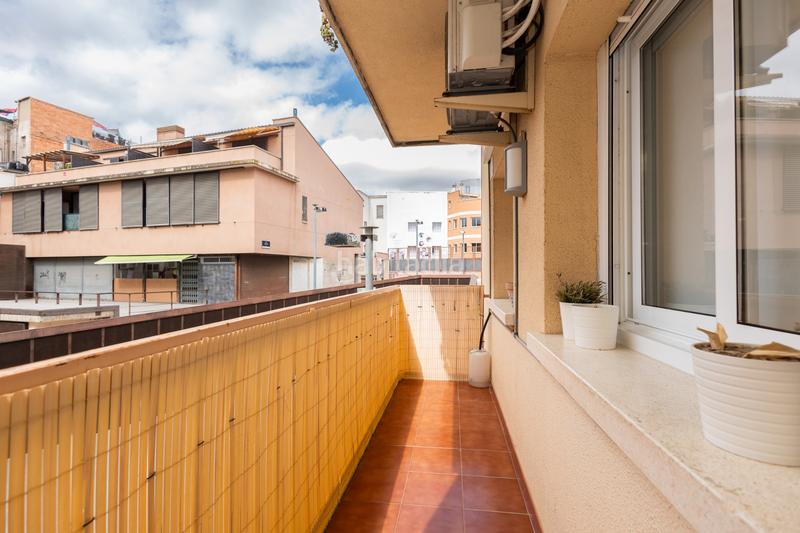Foto fb7e15fd-cf67-4a6b-89ed-77561f8adfbd. Appartement dans carrer major 22 dans Centre Viladecans