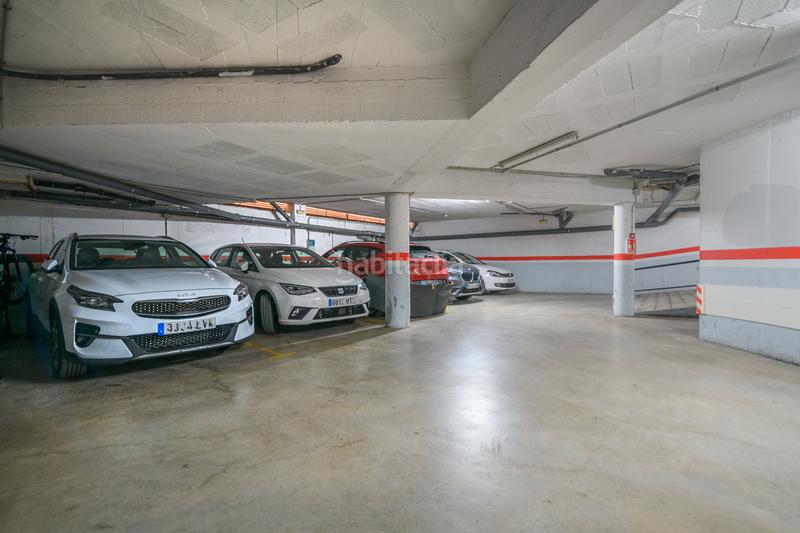 Foto 00022c86-158f-414e-84f7-46a825b235c9. Planta baixa amb calefacció aparcament a Passeig Maragall Gavà