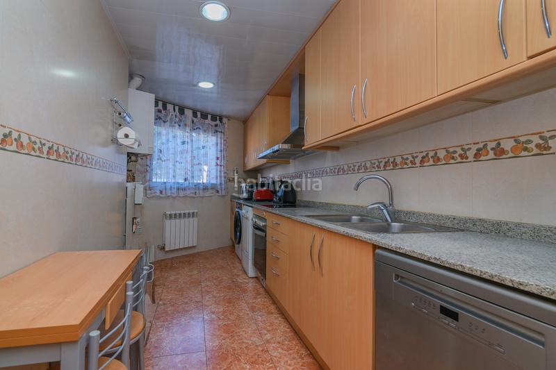 Foto 247f2614-eeeb-4e6a-b908-2abd07f4b4b5. Planta baixa amb calefacció aparcament a Passeig Maragall Gavà