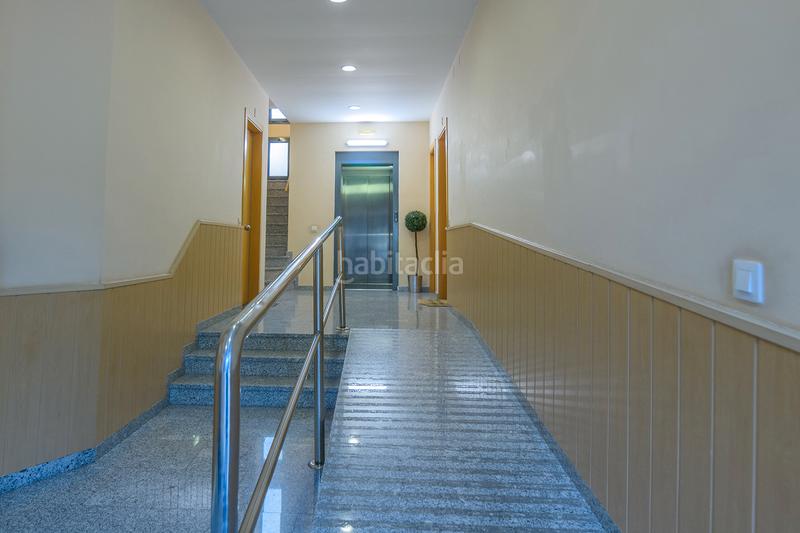 Foto 873eb339-879c-490f-a1ac-7bc800177b90. Planta baixa amb calefacció aparcament a Passeig Maragall Gavà