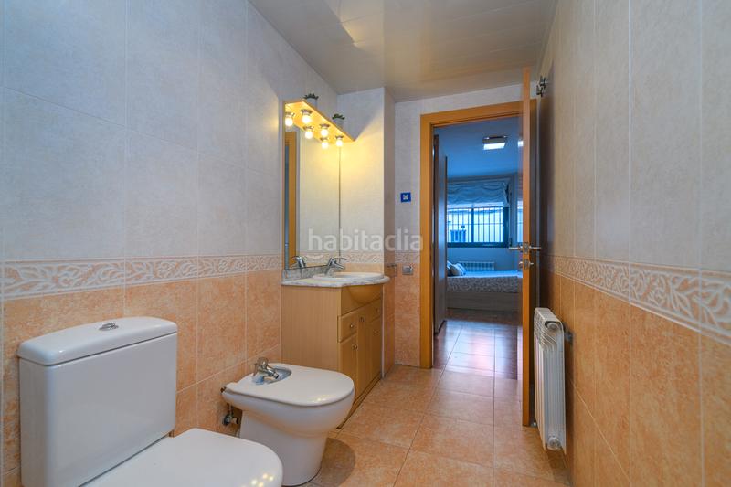 Foto abd86f90-ac87-4b11-803d-ae5d956789e9. Planta baixa amb calefacció aparcament a Passeig Maragall Gavà