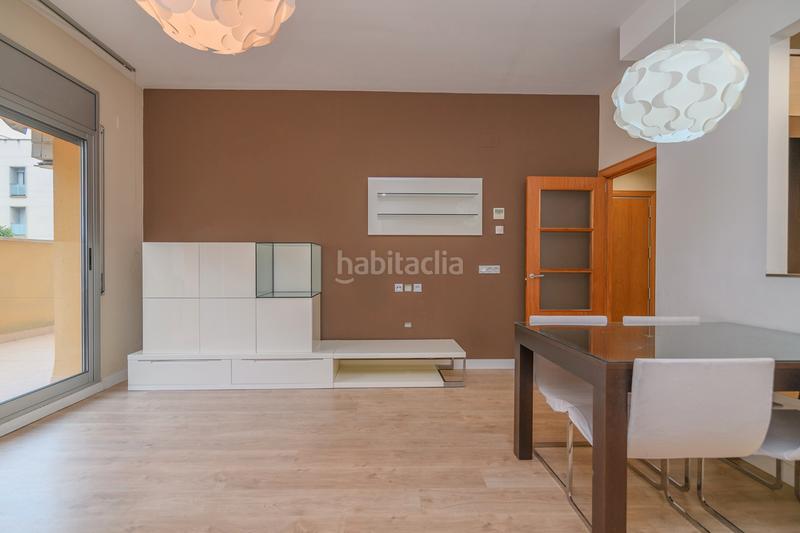 Foto 89efec4f-dc54-4107-bc45-0bfca27d2832. Planta baixa amb calefacció aparcament a Vilamarina Viladecans