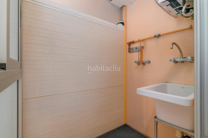 Foto b0883d5d-9372-48c7-9d6f-6c8cea9a1a8b. Planta baixa amb calefacció aparcament a Vilamarina Viladecans