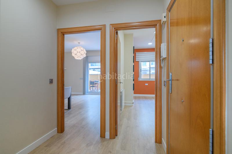 Foto d7b95646-d6f4-4d3f-9a8e-7b0f3e073a0e. Planta baixa amb calefacció aparcament a Vilamarina Viladecans