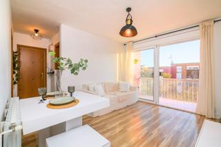 Etagenwohnung in Sant Vicenç dels Horts. Piso sin ascensor de 3 habitaciones