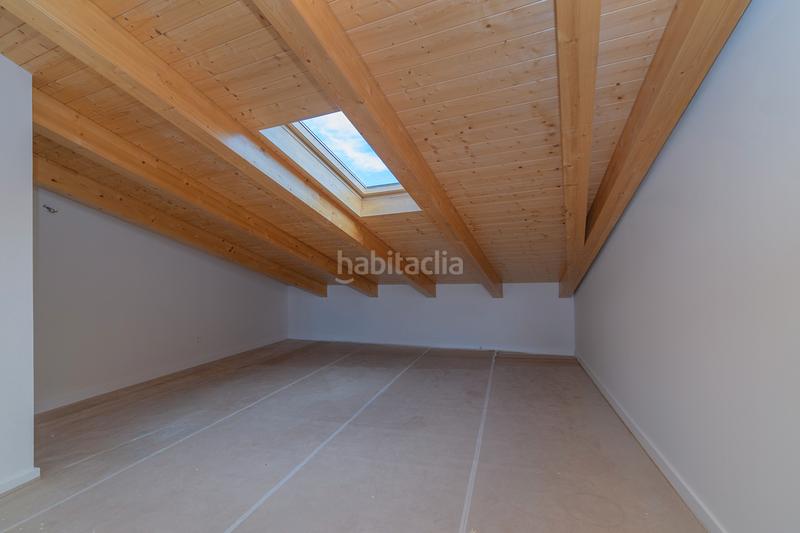 Foto 51738e3c-5122-4dc6-99dc-94f2b5d2f43b. Penthouse with heating in Centre Viladecans