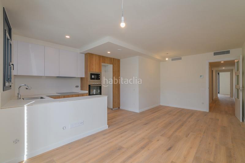 Foto 7d9b675d-a6ef-4b0c-bbcc-8e8394a6a4ed. Penthouse with heating in Centre Viladecans