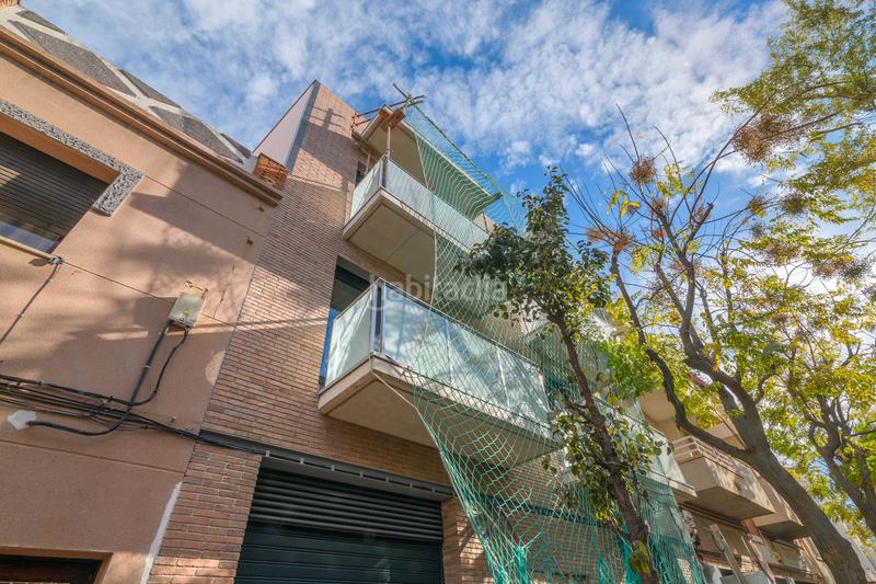 Foto 8d41076f-46ea-4a78-a003-2db246eb01b9. Penthouse with heating in Centre Viladecans