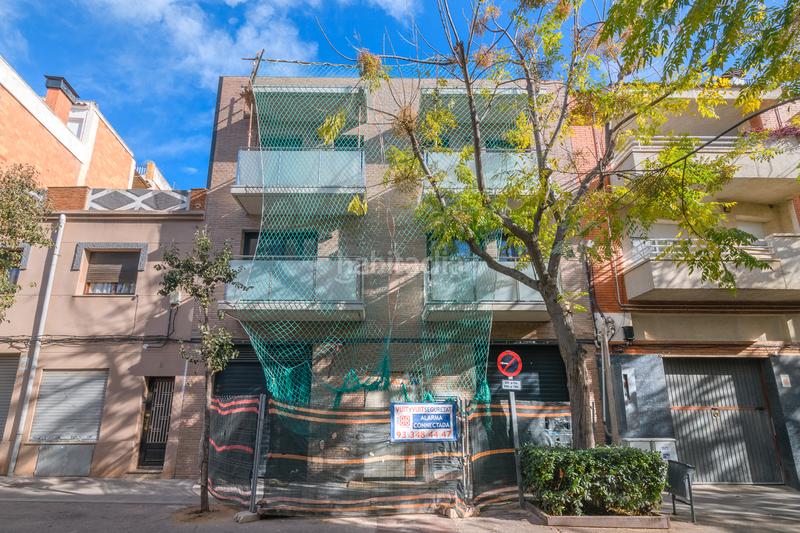 Foto 91cbd430-dfe1-4cba-9421-1aea18634a0f. Penthouse with heating in Centre Viladecans