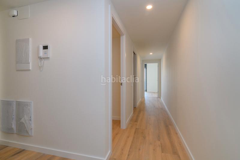 Foto a3c9b469-68f8-440d-933d-e4cead9b499b. Penthouse with heating in Centre Viladecans