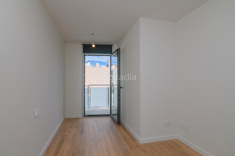 Foto ee005f18-bfcd-417a-8622-f2e9d1fbbf55. Penthouse with heating in Centre Viladecans