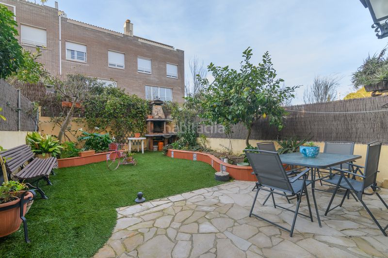 Foto 1d9529a3-ddda-4aa7-8771-edd51be873e2. Casa amb calefacció a Torrent Ballester Viladecans