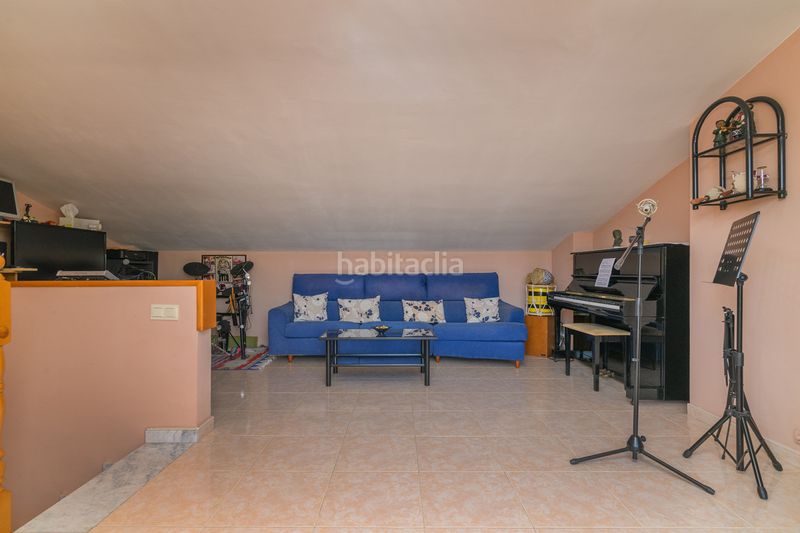 Foto 2e3eec0d-854c-4624-bd50-4842ec085fc9. Casa amb calefacció a Torrent Ballester Viladecans