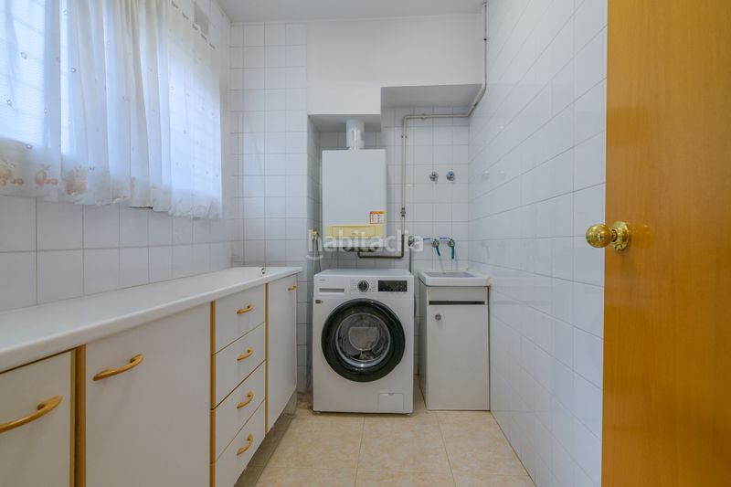 Foto 780f7e77-9d6f-4be6-8fa4-fadf995aca81. Casa amb calefacció a Torrent Ballester Viladecans