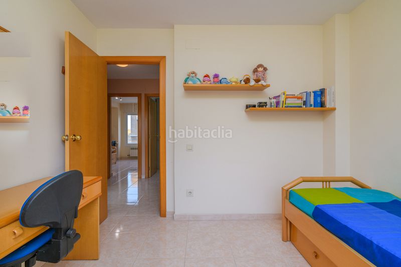 Foto 95b9ffd1-5985-4326-839a-1c410543e143. Casa amb calefacció a Torrent Ballester Viladecans