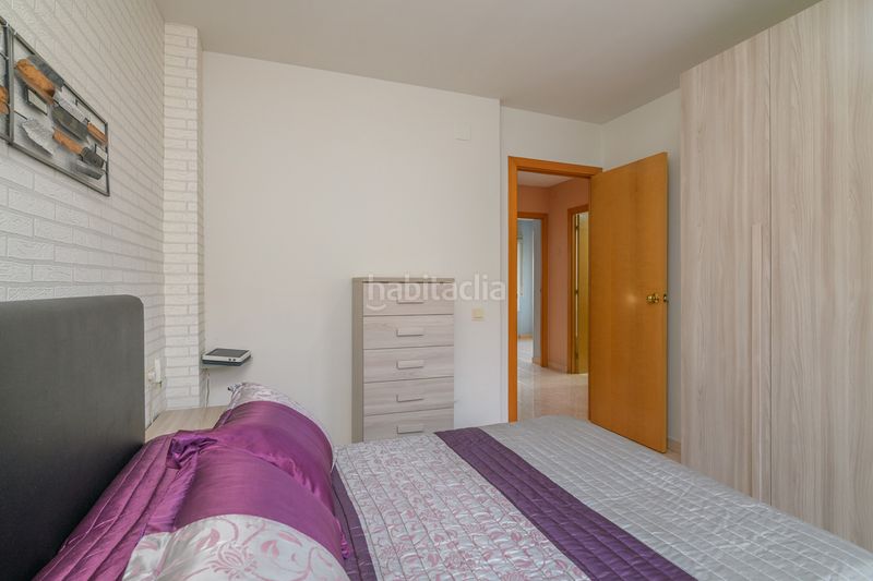 Foto a716bc13-ed8b-46b1-9de9-7c14ab1b7e9d. Casa amb calefacció a Torrent Ballester Viladecans