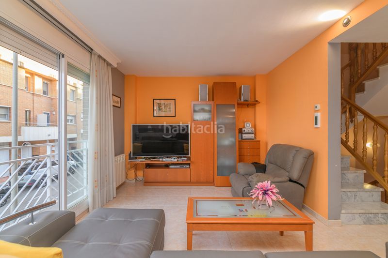 Foto d4000e54-162e-4a15-bf24-8efce3ee1025. Casa amb calefacció a Torrent Ballester Viladecans