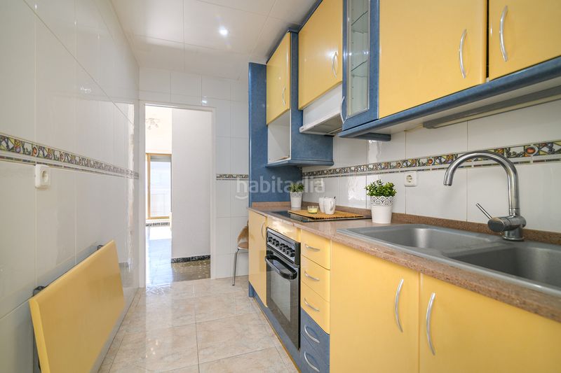 Foto 1c8fc58d-c885-4192-9154-e73a033da46e. Àtic a Centre Viladecans