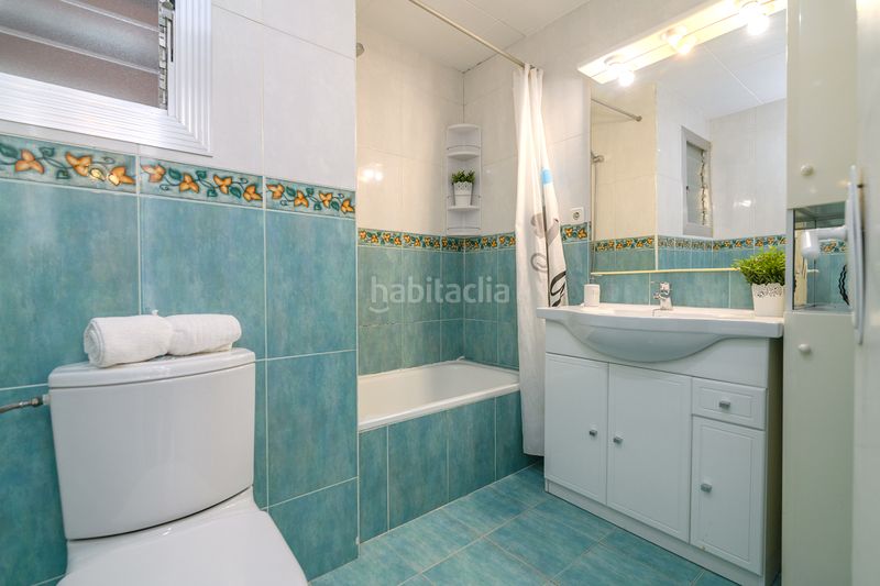 Foto 262951c6-5991-4d52-9c7d-01a44a923766. Àtic a Centre Viladecans