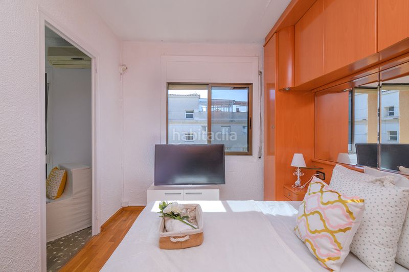 Foto f995713b-13ee-4fea-be0d-5198c578bc20. Àtic a Centre Viladecans