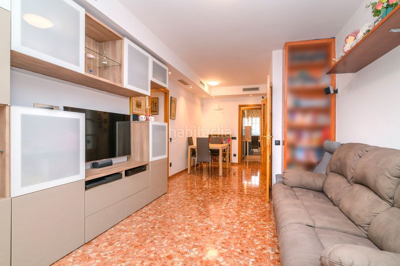 Foto 05fdc2b3-7c1f-4c62-9cac-d80f6b2b7a53. Pis amb calefacció aparcament a Centre-Estació Gavà