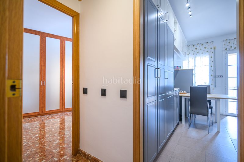 Foto e535132a-e5a2-4d61-9979-cee947236ec4. Pis amb calefacció aparcament a Centre-Estació Gavà