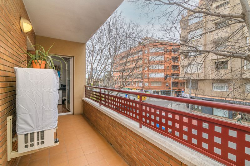 Foto fdfc814a-75ee-4996-ae95-925e469fe86c. Pis amb calefacció aparcament a Centre-Estació Gavà