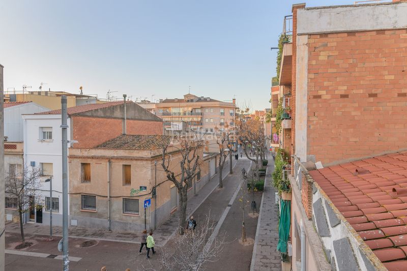 Foto 8b11a9ee-f6b7-4b8e-96f1-1ef2462b1496. Dúplex ático dúplex de obra nueva en zona centro en Viladecans