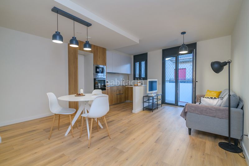 Foto ee2ac4da-7d6e-46af-bb40-7a6e33ed9d98. Dúplex ático dúplex de obra nueva en zona centro en Viladecans