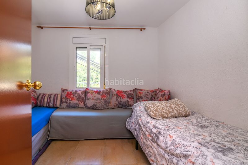 Foto 498a3ab3-b37b-4b98-80bd-55885f01e694. Edificio  para inversión en Sant Vicenç dels Horts