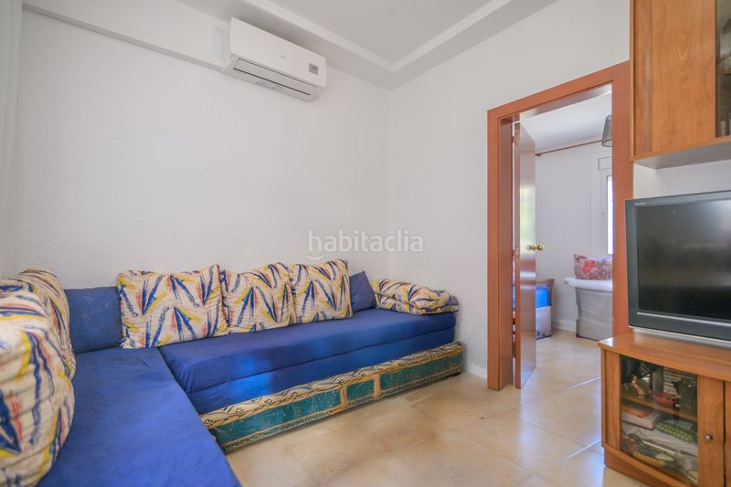 Foto 76862478-a3a8-40d6-944b-405d9f04b8c5. Edificio  para inversión en Sant Vicenç dels Horts