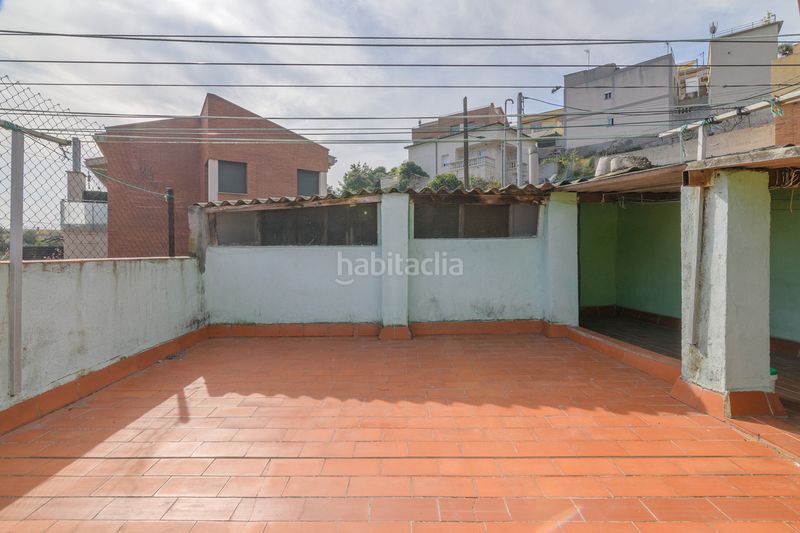 Foto aa4f2a5c-c381-41c9-8bf7-73127c7209d1. Edificio  para inversión en Sant Vicenç dels Horts