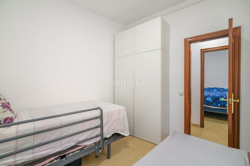 Foto b21f3c34-e0f2-4ae2-b9c4-5b442bdf9350. Edificio  para inversión en Sant Vicenç dels Horts