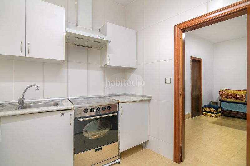 Foto b8d6c75f-28a6-48b4-8ad5-d17405237460. Edificio  para inversión en Sant Vicenç dels Horts