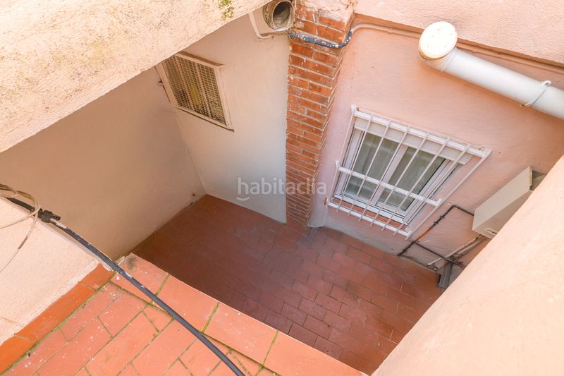 Foto bc512829-4b51-4a1d-99c0-4898be86d938. Edificio  para inversión en Sant Vicenç dels Horts