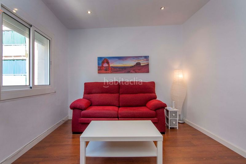 Foto 0f776b06-e9ef-4185-b067-26010371730d. Pis a La Gavarra Cornellà de Llobregat