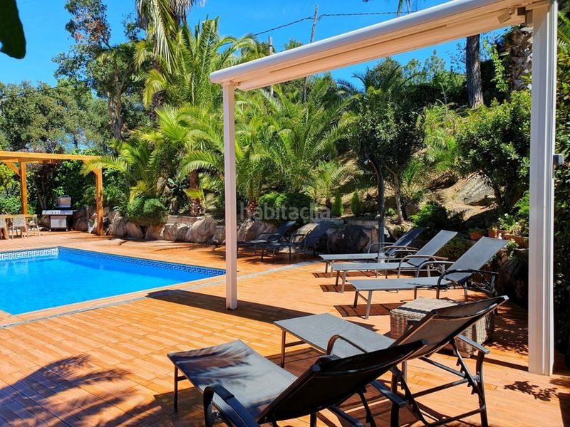 Foto 94732354-66da-4b8c-8960-497099470e78. Casa amb calefacció aparcament piscina a Montgoda Lloret de Mar