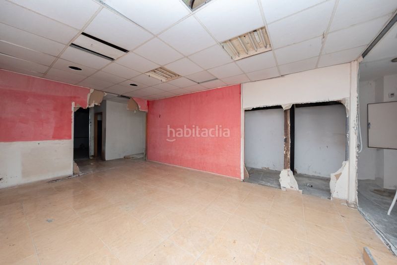 Foto 753e3156-daa6-46f1-a48a-bf2374b84962. Local comercial a Torre-roja-Campreciós Viladecans