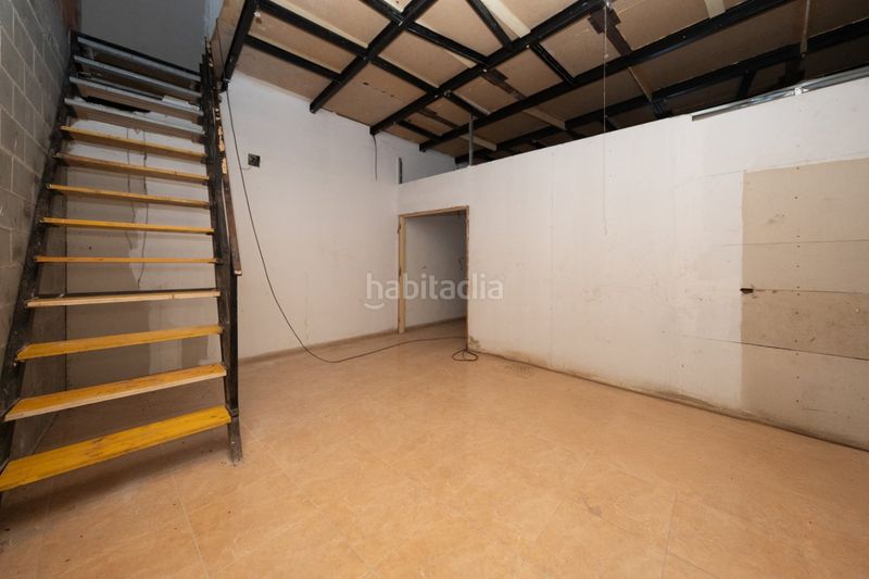 Foto c9a2d377-8ba3-4d50-982e-4692200b3526. Local comercial a Torre-roja-Campreciós Viladecans