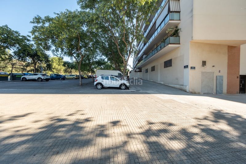 Foto e066d653-2806-4633-b9e2-fb84b656ecc9. Local comercial a Torre-roja-Campreciós Viladecans