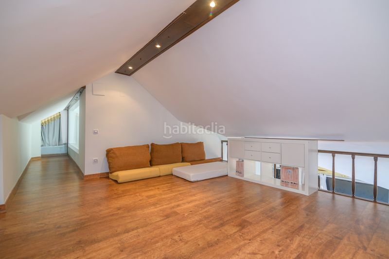 Foto 048b53d4-4126-4098-b41a-7594d243d510. Casa amb aparcament piscina a Torrent Ballester Viladecans