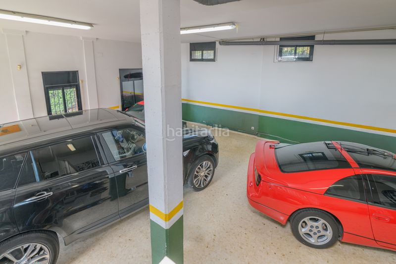 Foto c4b10c0e-f28b-48fd-ba04-6a6a87dfd4b3. Casa amb aparcament piscina a Torrent Ballester Viladecans