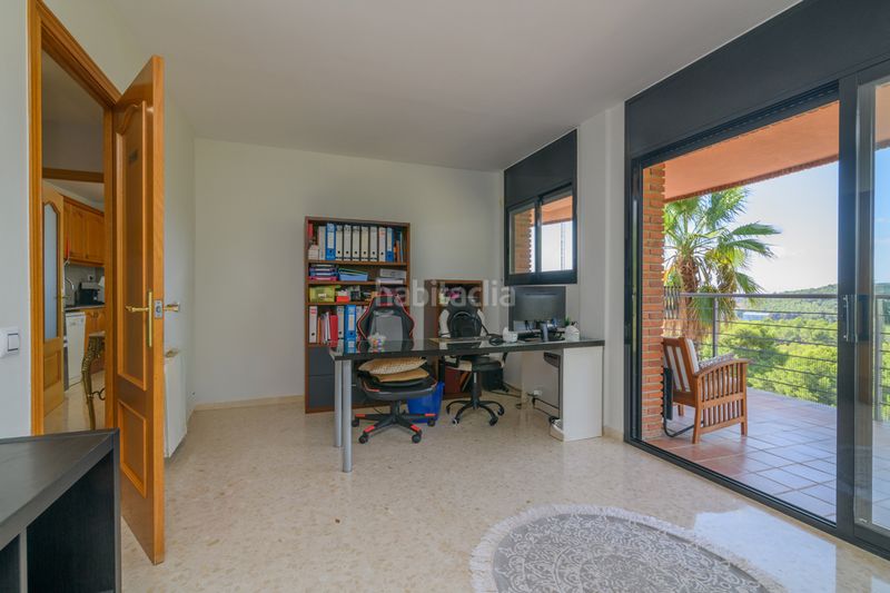 Foto dd8871bc-b531-4045-b86a-29a0809b717c. Casa amb aparcament piscina a Torrent Ballester Viladecans