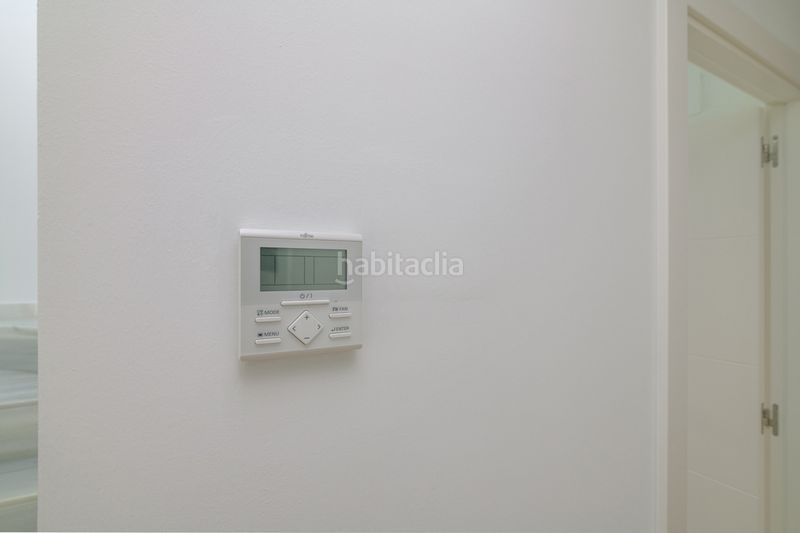 Foto 77cae075-38aa-4f55-b8ee-b2f3323fc3e6. Pis amb calefacció a La Gavarra Cornellà de Llobregat
