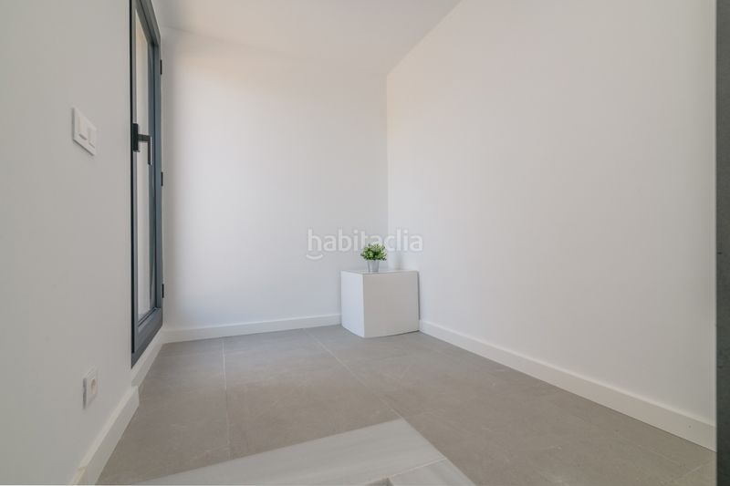 Foto e1b410ab-989a-4764-9bd5-2659ca9159e3. Pis amb calefacció a La Gavarra Cornellà de Llobregat