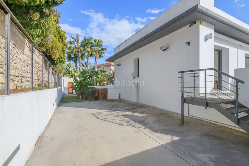 Foto 0f830d18-cfb0-4947-a3ed-746a83886c58. Casa amb aparcament piscina a Can Girona - Terramar - Vinyet Sitges