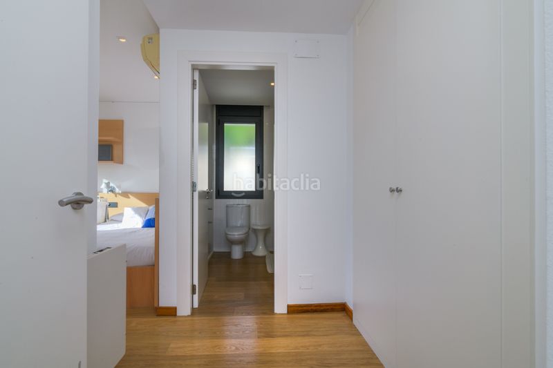 Foto 1b91743c-d810-44f0-8b7b-8175f4c6cf49. Casa amb aparcament piscina a Can Girona - Terramar - Vinyet Sitges