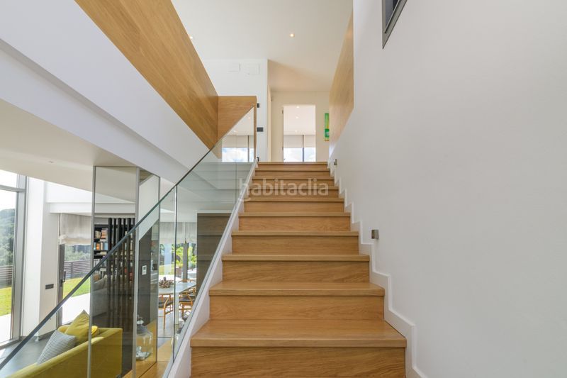 Foto 56297b30-39b2-4808-85b6-2e101d41705c. Casa amb aparcament piscina a Can Girona - Terramar - Vinyet Sitges