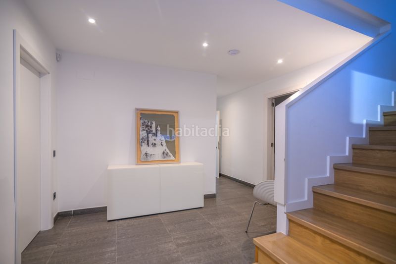 Foto 5b06473a-6eb3-459a-8041-52a95e01c268. Casa amb aparcament piscina a Can Girona - Terramar - Vinyet Sitges