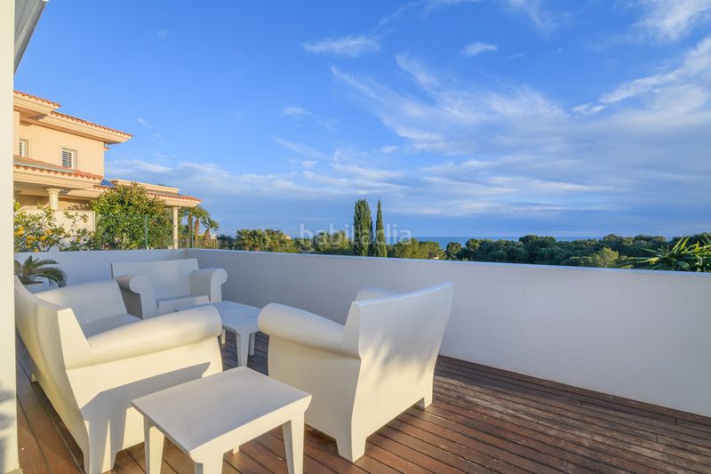 Foto a0422aad-3b6e-403c-81e2-01df27e69f5a. Casa amb aparcament piscina a Can Girona - Terramar - Vinyet Sitges